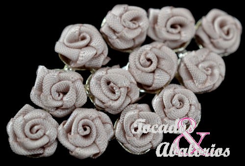 broche con florecillas broche con florecillas