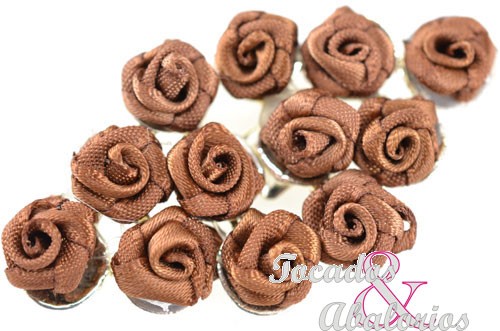 broche con florecillas broche con florecillas