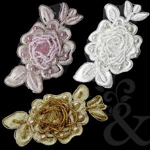Aplicación flor perla rocalla 11x6 cm