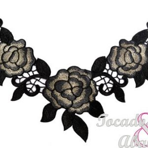 Cuello bordado y encaje 26x34 cm