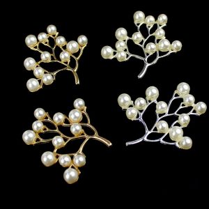 ORNEMENT BAUM EN PERLES3