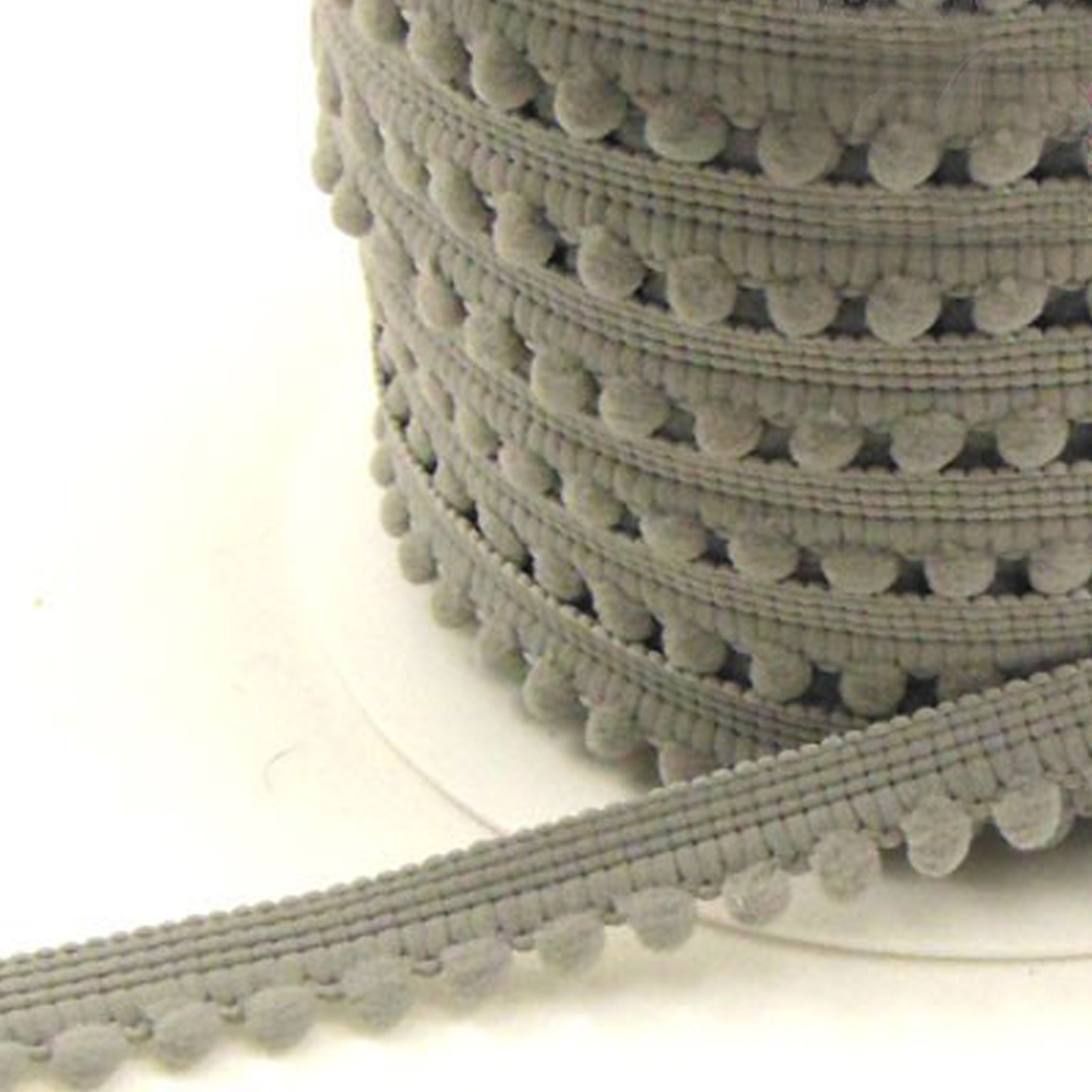 Galon pompons petits 1,2cm gris Galon pompons petits 1,2cm gris