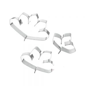 emporte piece au motif fleur evasee