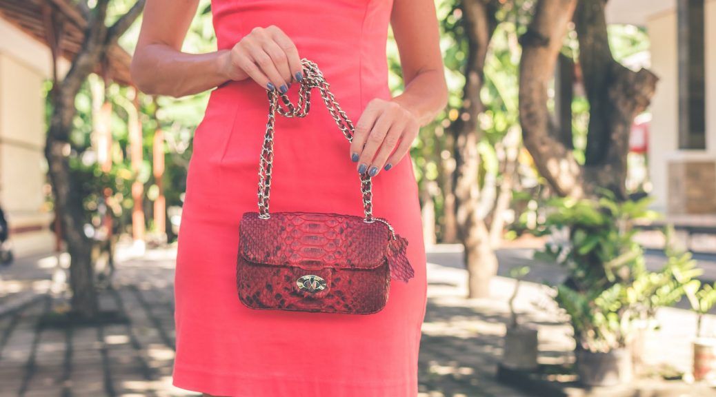Cómo elegir los bolsos de fiesta para una boda o celebración