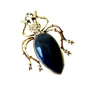 broche insecte bleu marin