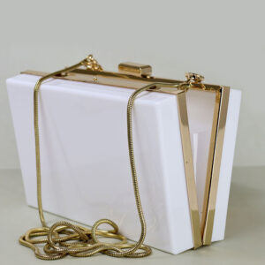 pochette blanca abierto